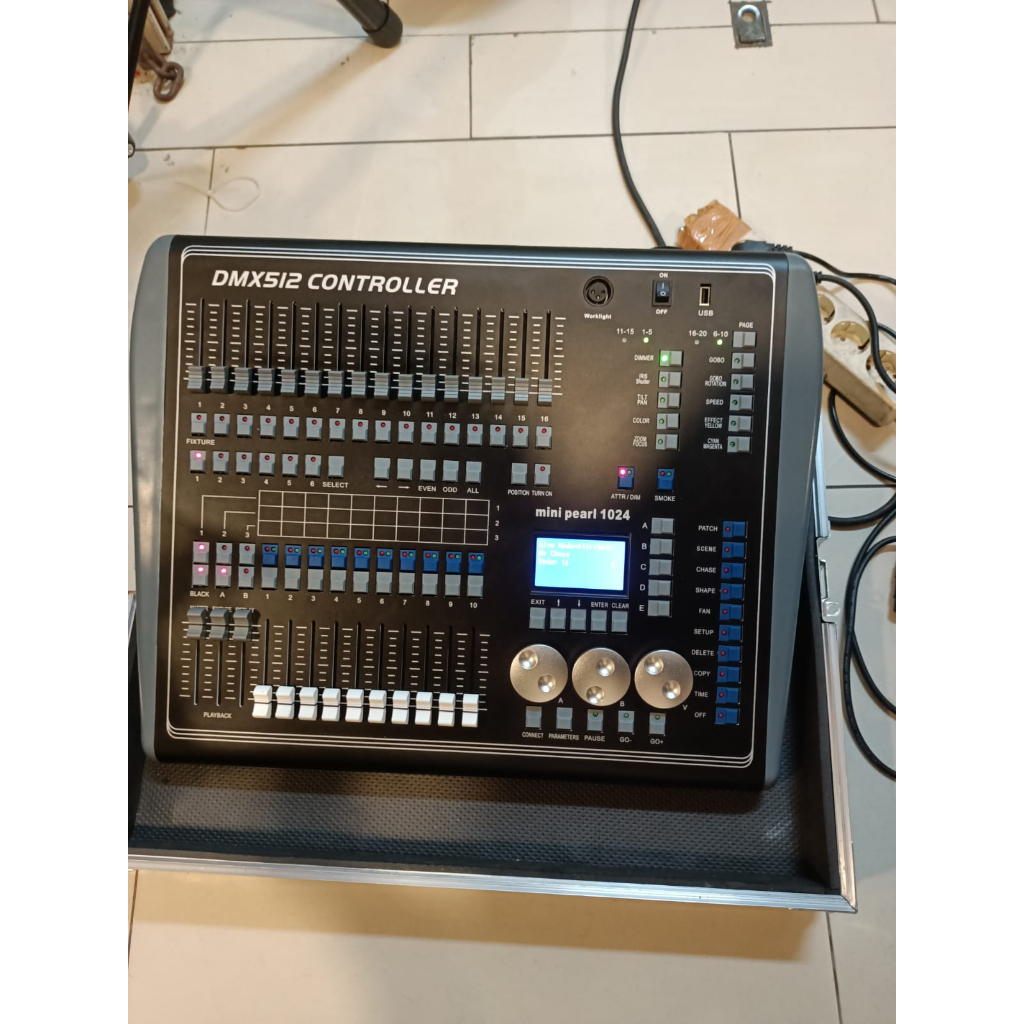 mixer pearl 1024 DMX 512 Lighting controller