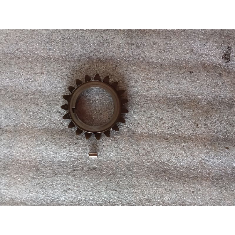 gear, oil pump drive + pin dowel gir gigi pompa oli + pin supra x 125 karisma ori second