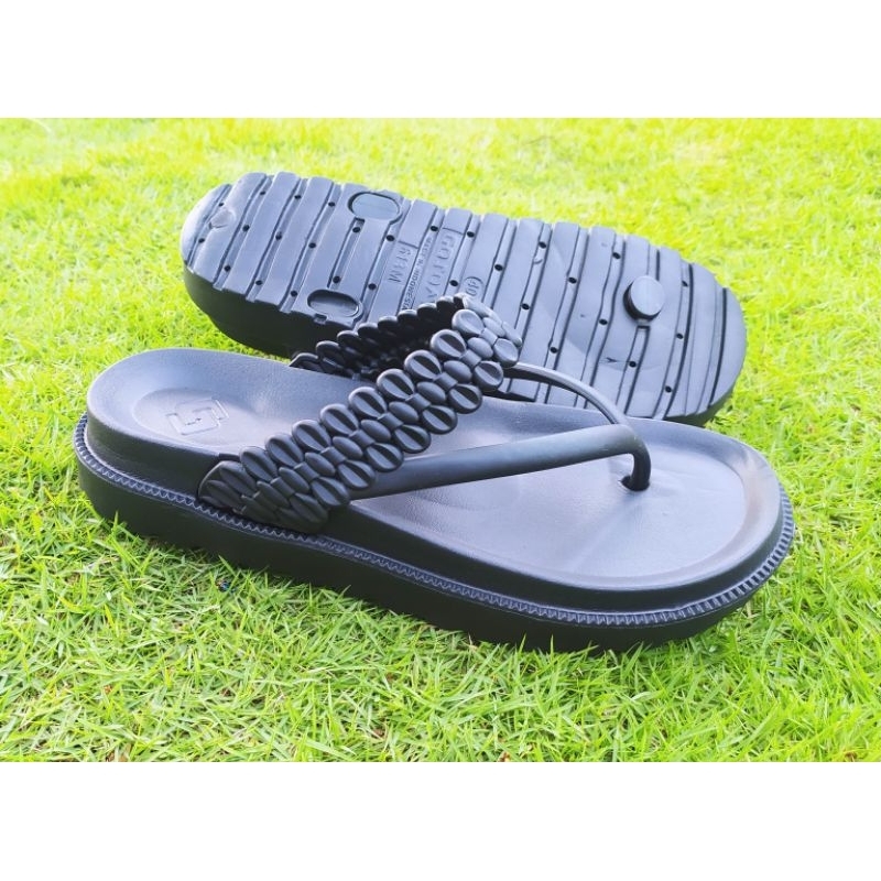 Sandal Wanita Jelly Anti Slip Empuk Sendal Japit Kekinian