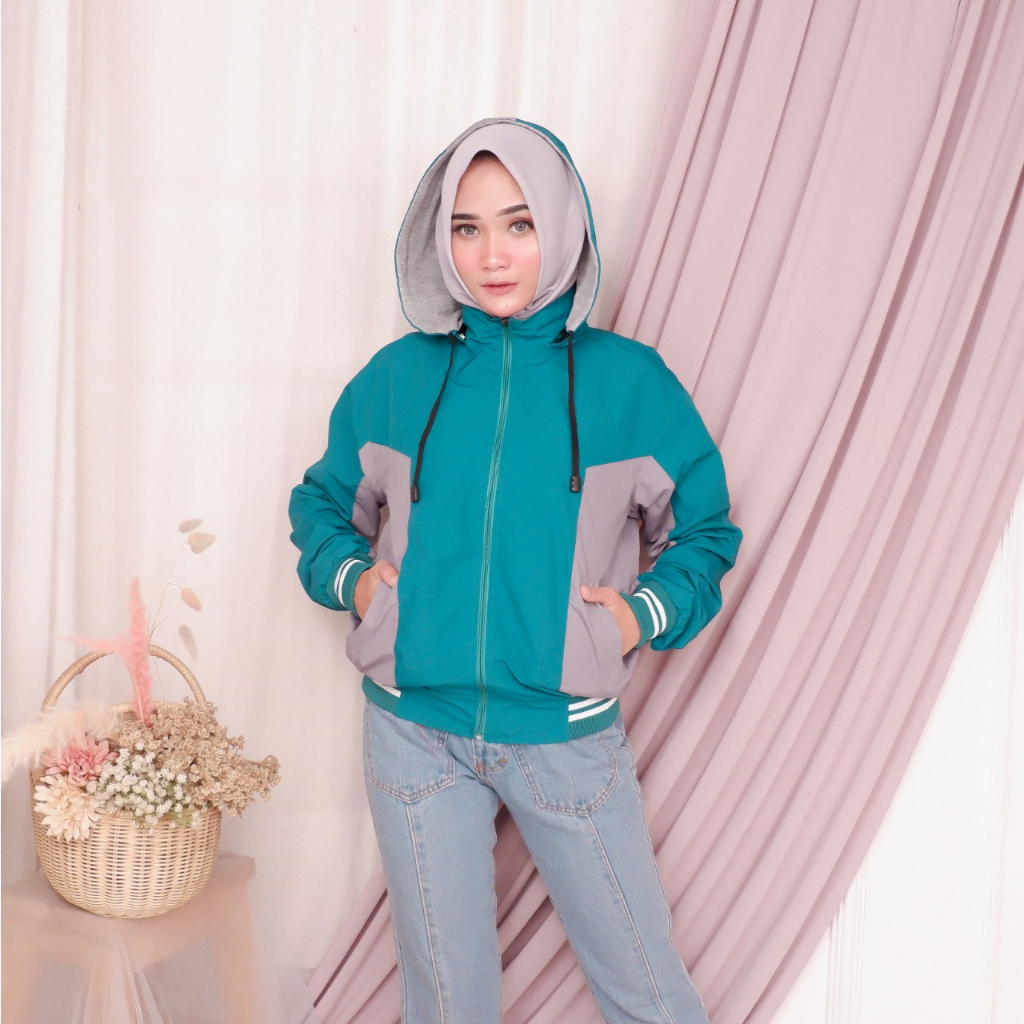 Justrue Jaket Hoodie Wanita Bolak Balik Kekinian Tosca