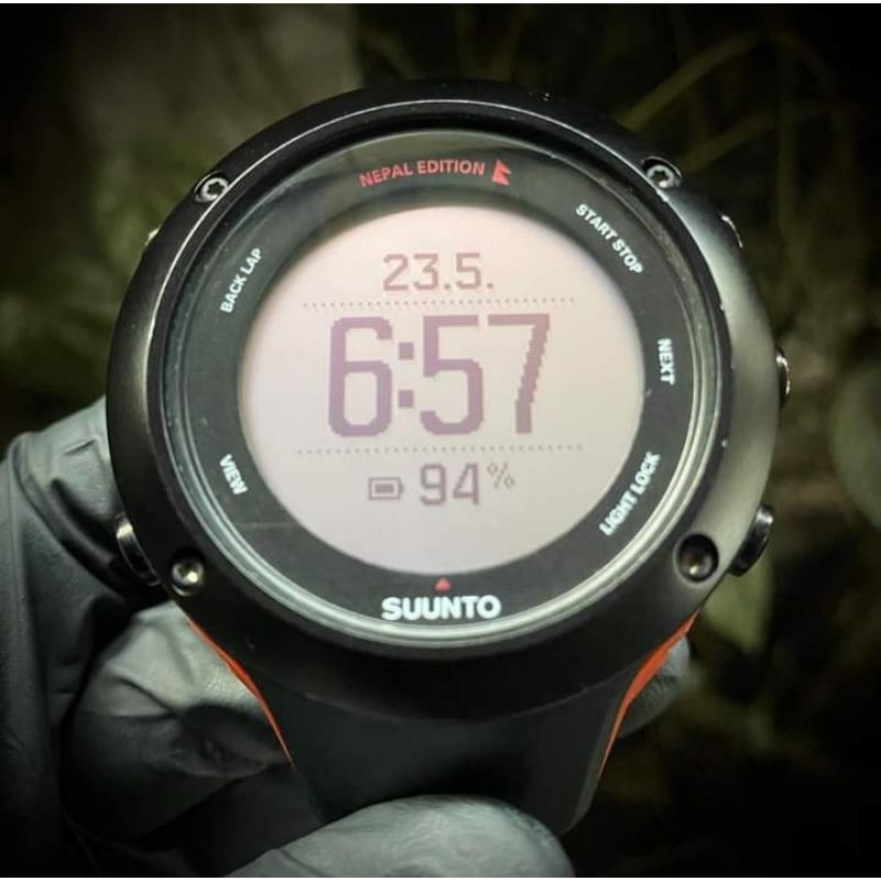 Suunto Ambit 3 Peak Nepal Edition.