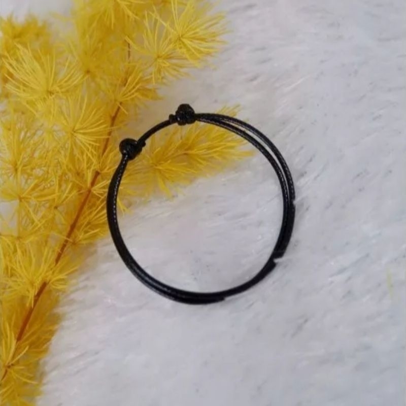 gelang hitam polos viral kekinian