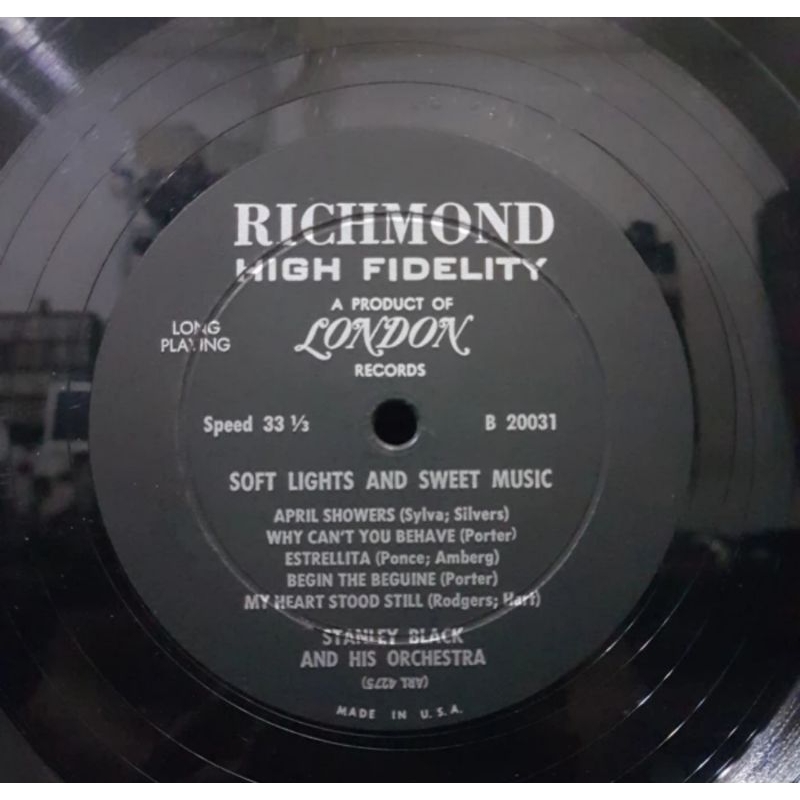 Vinyl Piringan Hitam 12 inch Soft Lights And Sweet Music