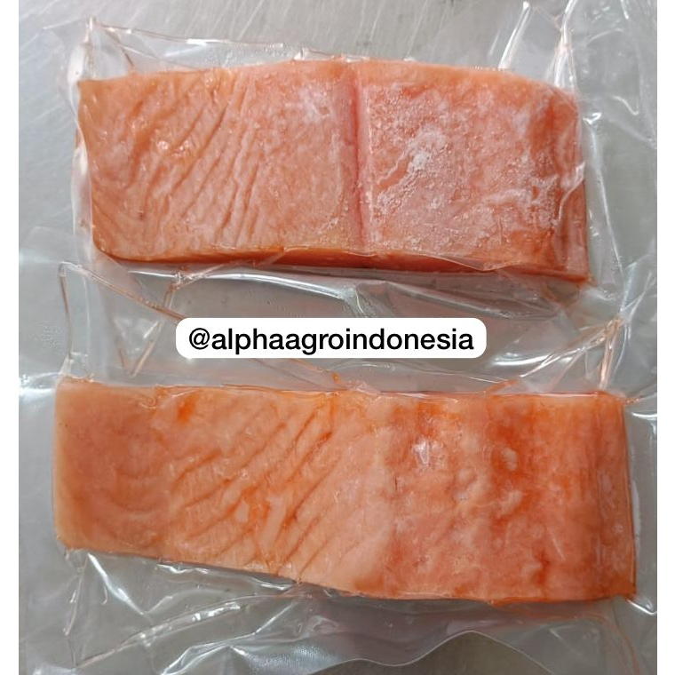 

Salmon fillet fresh