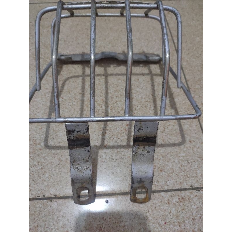 GRIL LAMPU KRODONG LAMPU TUTUP LAMPU STOPLAMP VESPA EXCEL BESI