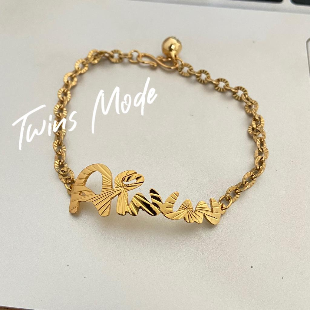 Gelang Rantai Titanium Tidak Luntur Model Sinaran Bisa Cetak Nama Ukuran Sesuai Permintaan Warna Sangat Awet Untuk Harian Mode Wanita Emas