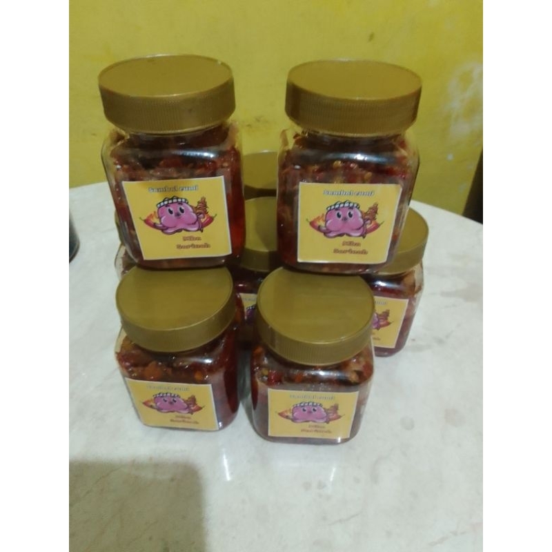 

Sambal cumi /ikan teri Mantul kemasan 200gram Mba Sarinah
