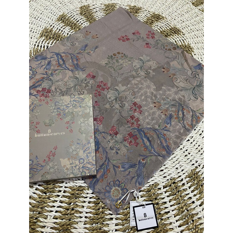 Ready Siap Kirim ‼️ Topkapi series NEW NEW NEW BUTTONSCARVES BUKAN PRELOVED (La sabelle Lasabelle, B