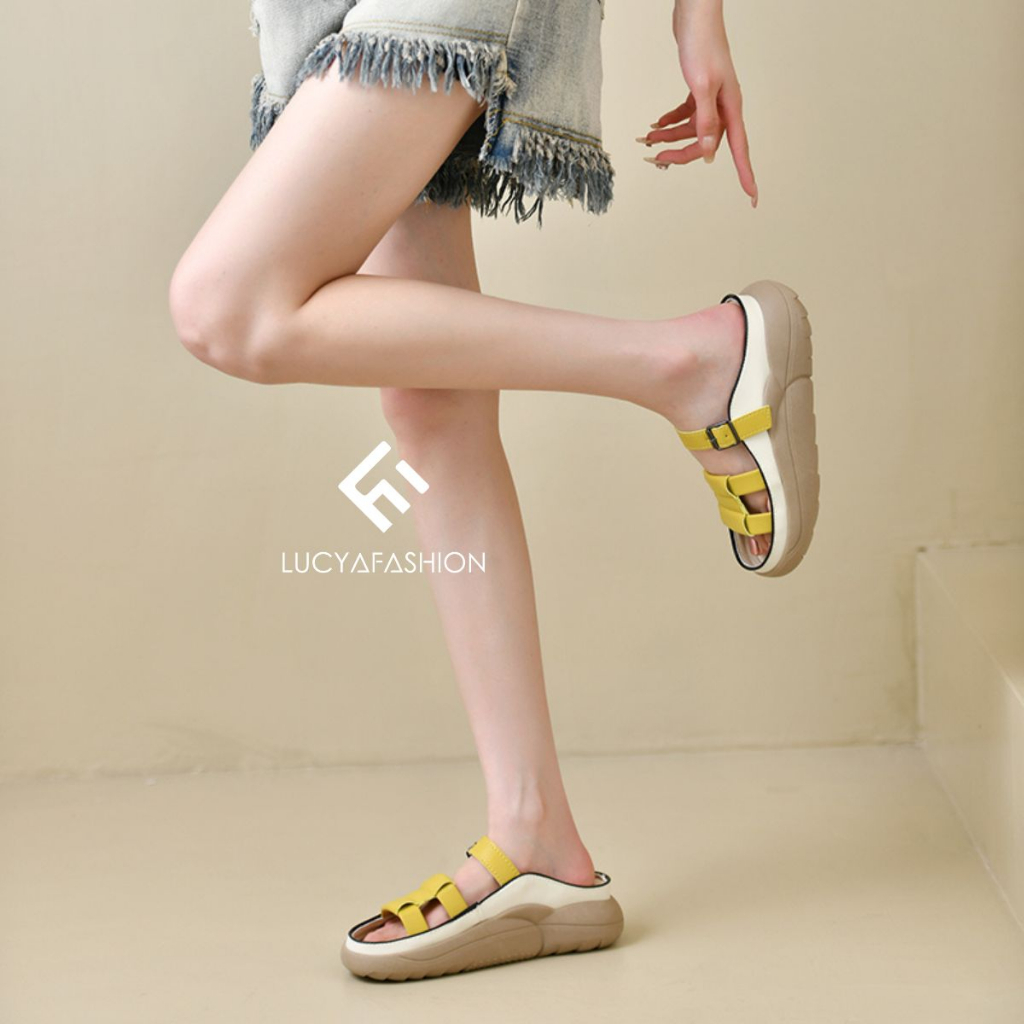 5501 Sandal Flatshoes Korea Import Sendal Wanita Kekinian Fashion