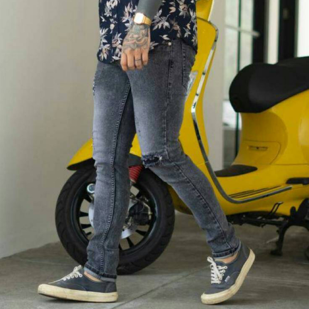 Celana Panjang Jeans Bikers Celana Panjang Jeans Pria Blackwash - Cmjee