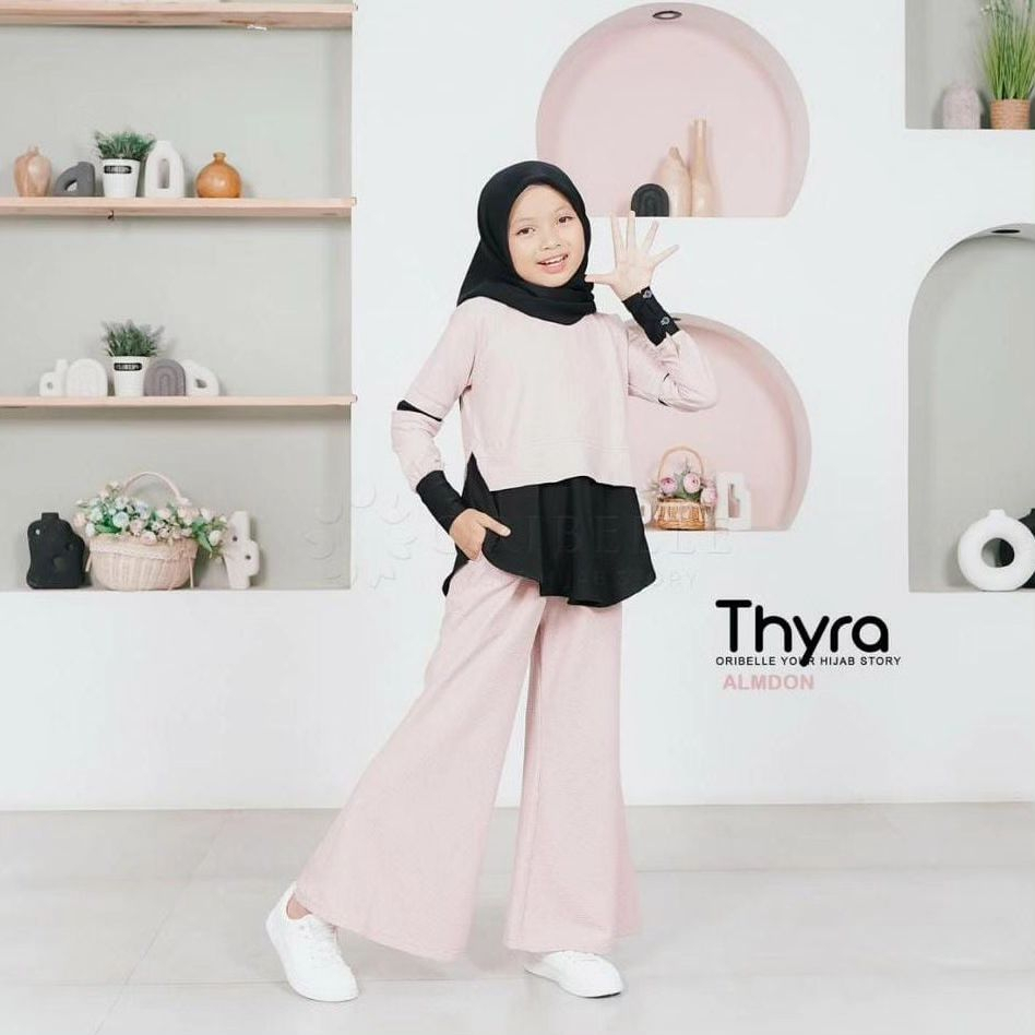 Baju Setelan Anak Perempuan Fashion Muslim Anak Perempuan Pakaian Set 2in1 Thyra Set Kids Setelan Cewek Lucu Gemes Bahan Crinkle Airflow Usia 10 11 12 Tahun