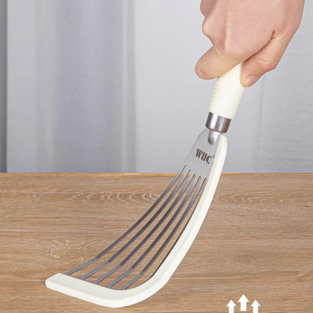 Kitchen Utensil Cooking Spatula Silicone / Sutil Spatula Silikon Tahan Panas  H667