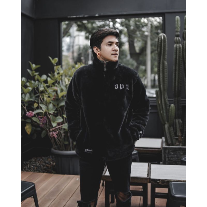 Jaket Sherpa Hitam Pria Fleece Bahan Tebal Jacket Bulu Domba Musim Dingin Lembut Hangat