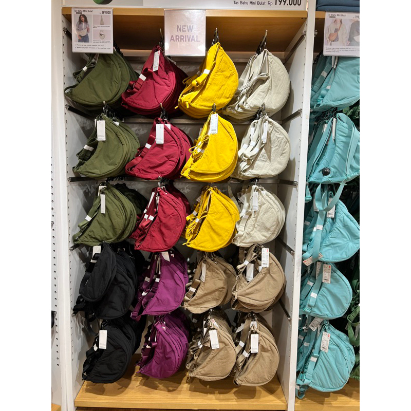tas bahu mini bulat Round uniqlo sale | Tas selempang (kusut)