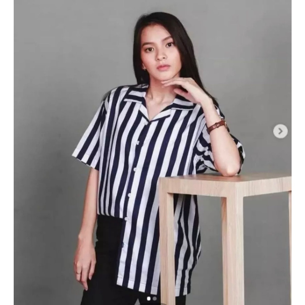 KEMEJA SALUR RETRO LENGAN PENDEK BIGSIZE / ATASAN WANITA MOTIF SALUR LD 120