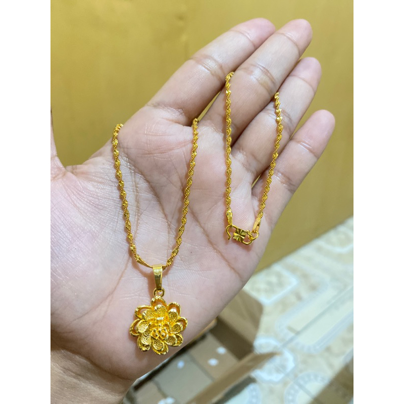 Kalung Mawar Lapis emas 24k