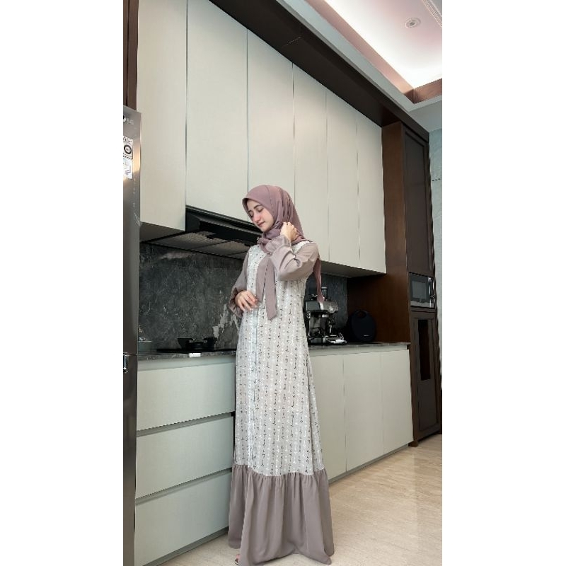 Jihan Raya Dress by Nadeea