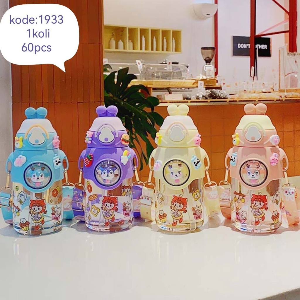 Botol Minum Anak Lucu Unik Kapasitas 700ml Dilengkapi Dengan Sedotan Dan Tali Kode 1933 Bpa free