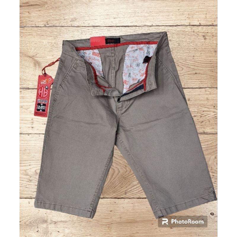 celana katun jumbo premium/celana katun pendek hugo body.