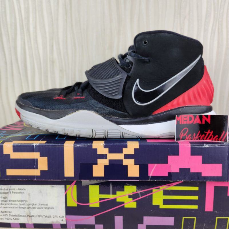 Sepatu Basket Kyrie 6 Bred