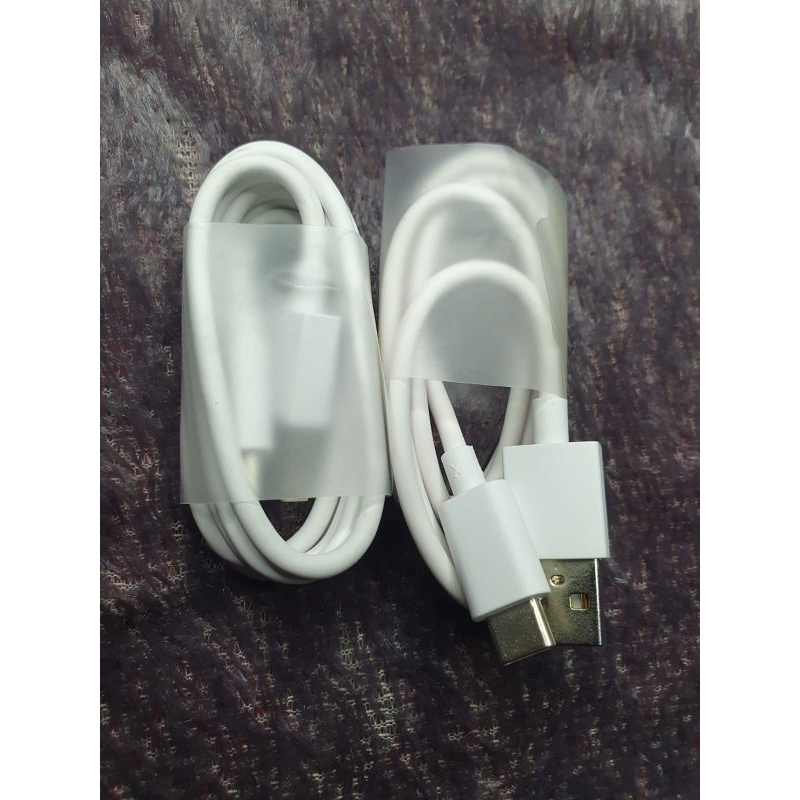 kabel data ( baru /fresh)original bawaan hp Oppo type C kode X fast charging A74 A54 Reno 4F dll