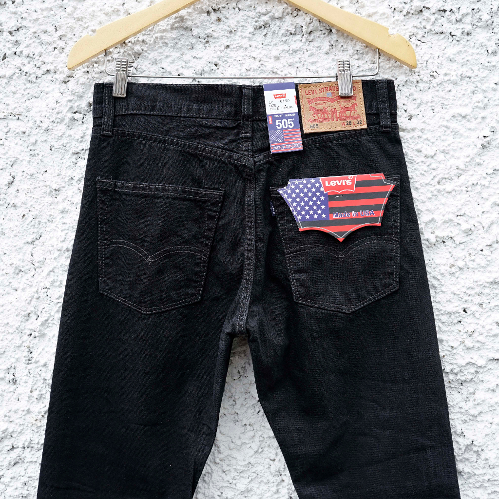 Jeans Levi's 505 | Jeans Pria | Solid Black | 505AUUSA05