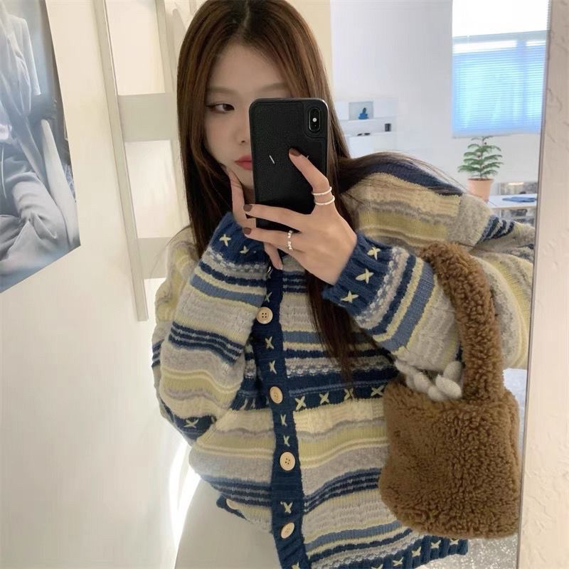 Alara Premium Knit Cardygan Sweater Import BKK | Kardigan tebal Lembut gemes lucu Korea Berkualitas