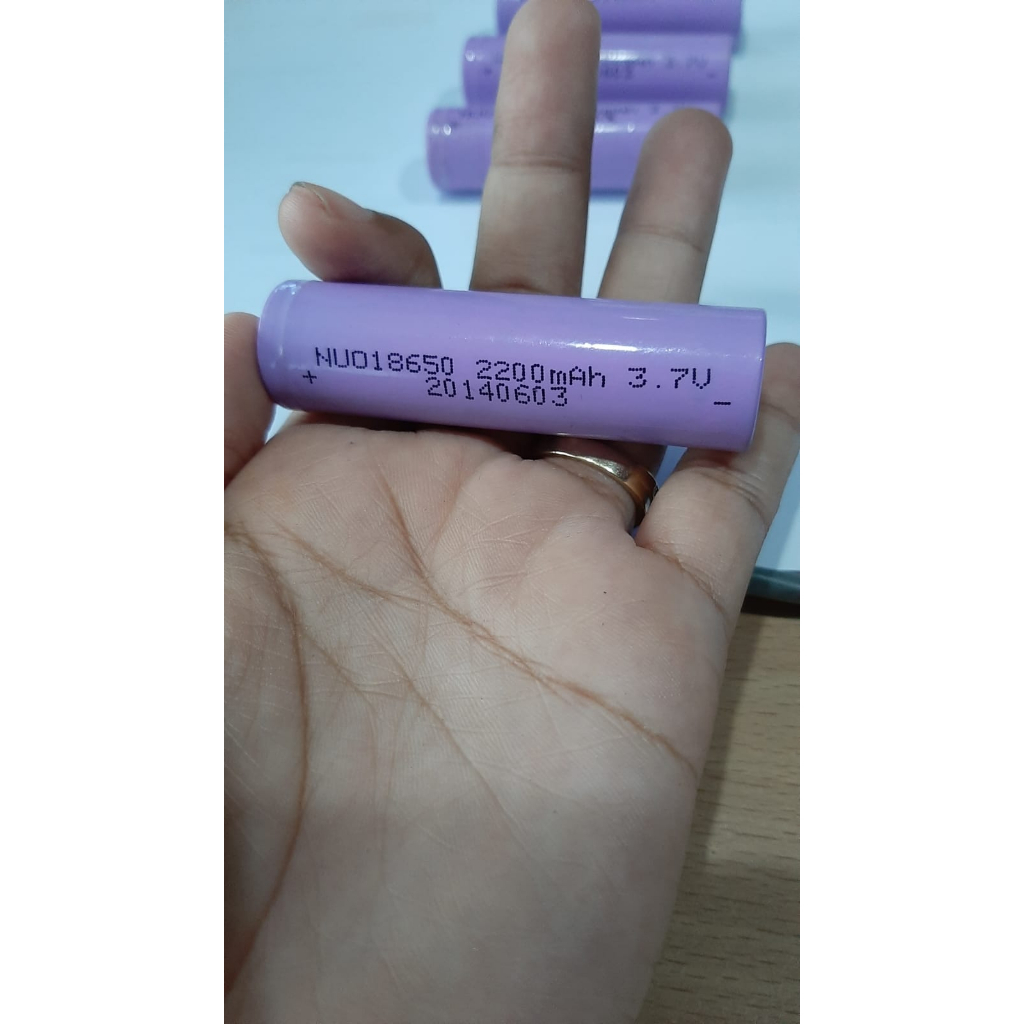 Baterai Lithium Ion Nuociss 2200 mah (BEKAS)