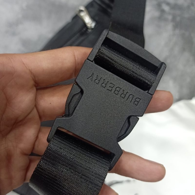 Waistbag Burberry Nylon Black Belt bag tas pinggang Import