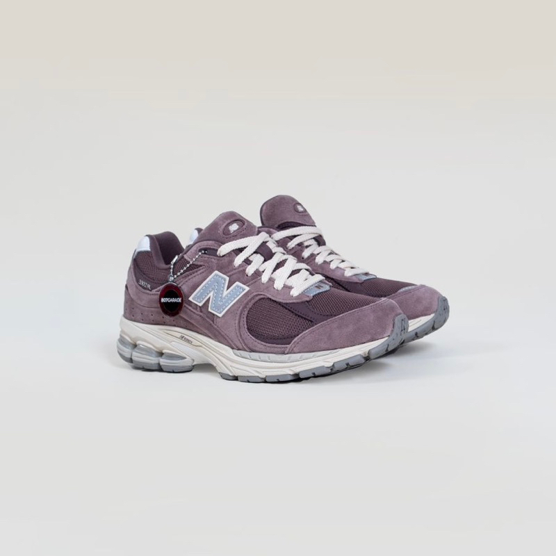 New Balance 2002R Black Fig