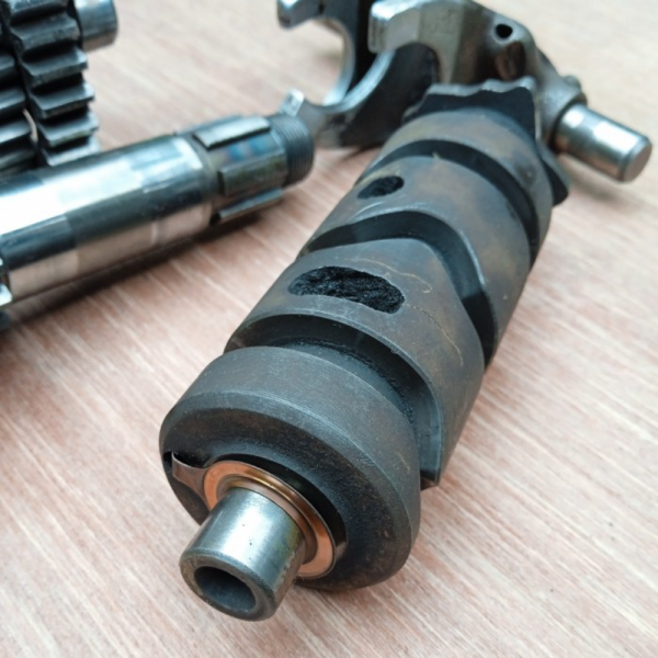 {Bekas} Original Gigi Rasio Susun transmisi Gearbox honda GL Pro Black engine Berkualitas