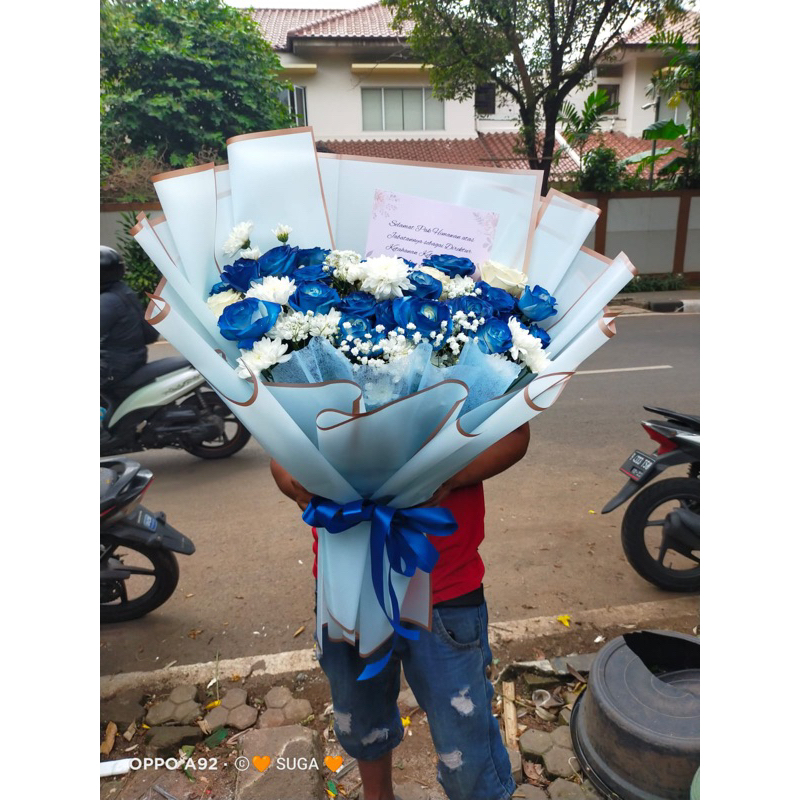 mawar biru buket mawar biru blue rose Buket Bunga Buket Bunga Wisuda Buket Bunga Cantik Bunga mawar 