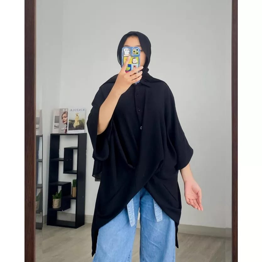 ARSYANA BLOUSE OVERSIZE