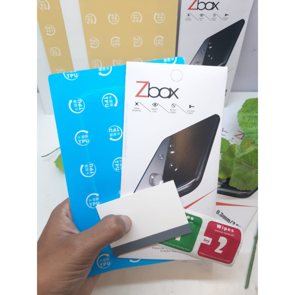 Anti Gores Hydrogel Matte Clear Anti Blue Anti Spay (Zbox/Xtra Kualitas Premium) Iphone 6 6+ 7+ 8 8+ X Xs Xs Max XR 11 11 Pro 11 Pro Max 12 12 Pro 12 Pro Max 13 13 Pro 13 Pro Max 14 Pro Max All Series Iphone