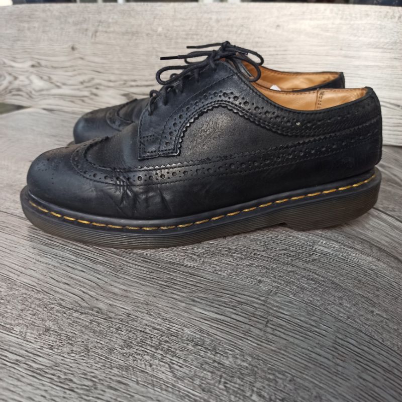 dr martens brogue wingtip size 41