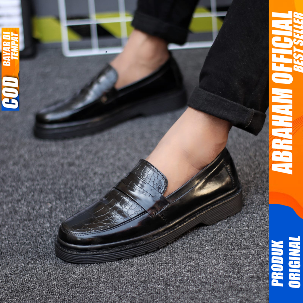 ABRAHAM Sepatu Loafers Formal Pantofel Docmart Hitam Kerja Pria