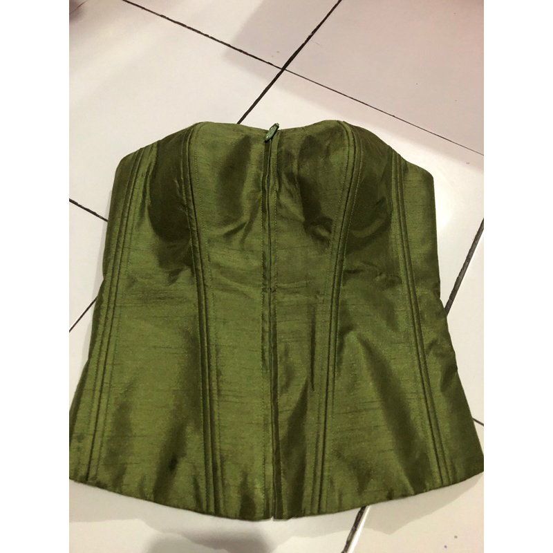kemben longtorso tulang (preloved)