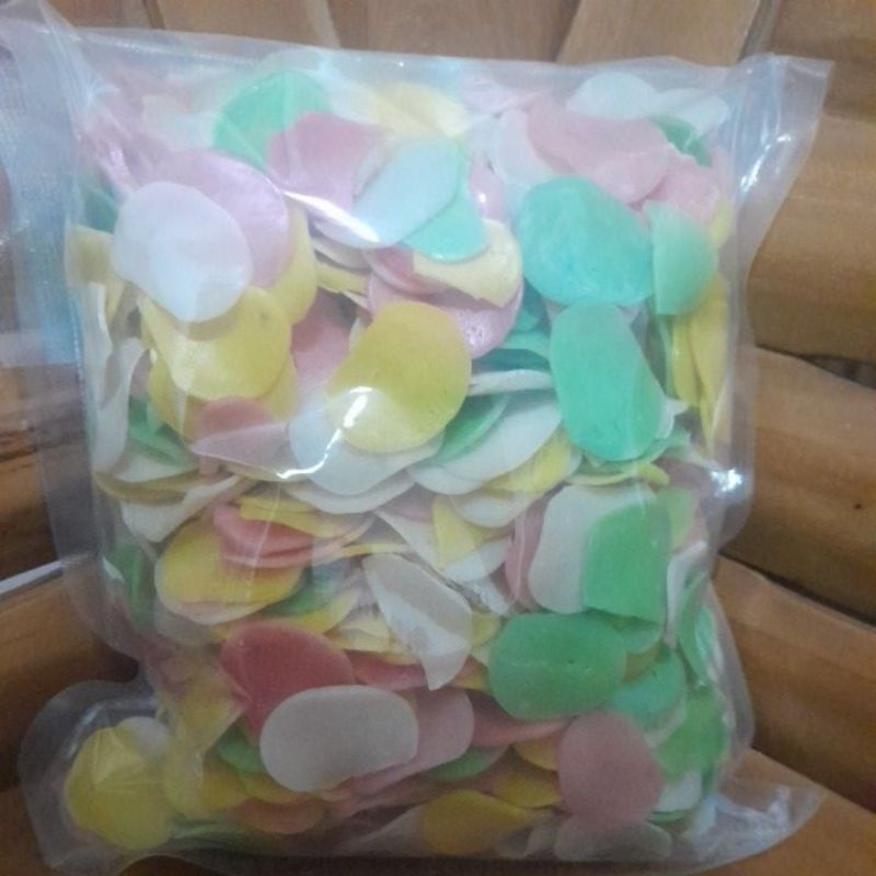 

Kerupuk Bawang Warna Warni 500gr