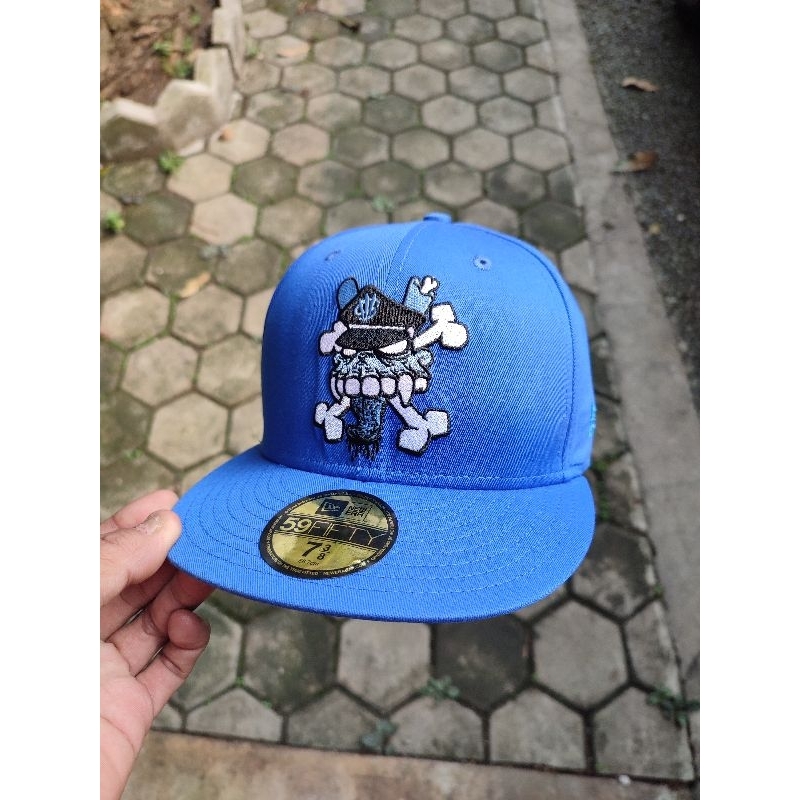 Topi New Era Kidrobot Mad Zombie 59Fifty