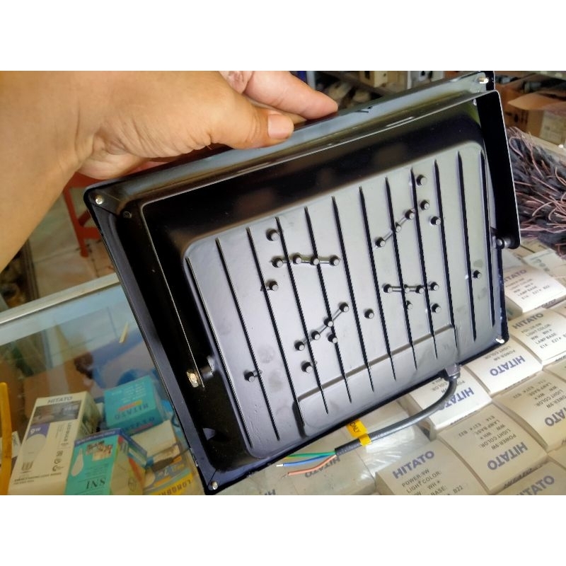 Lampu Sorot LED pioline