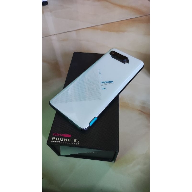 ROG Phone 5s matot