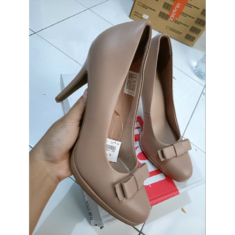 41½ payless clearance sale fioni ruby nude
