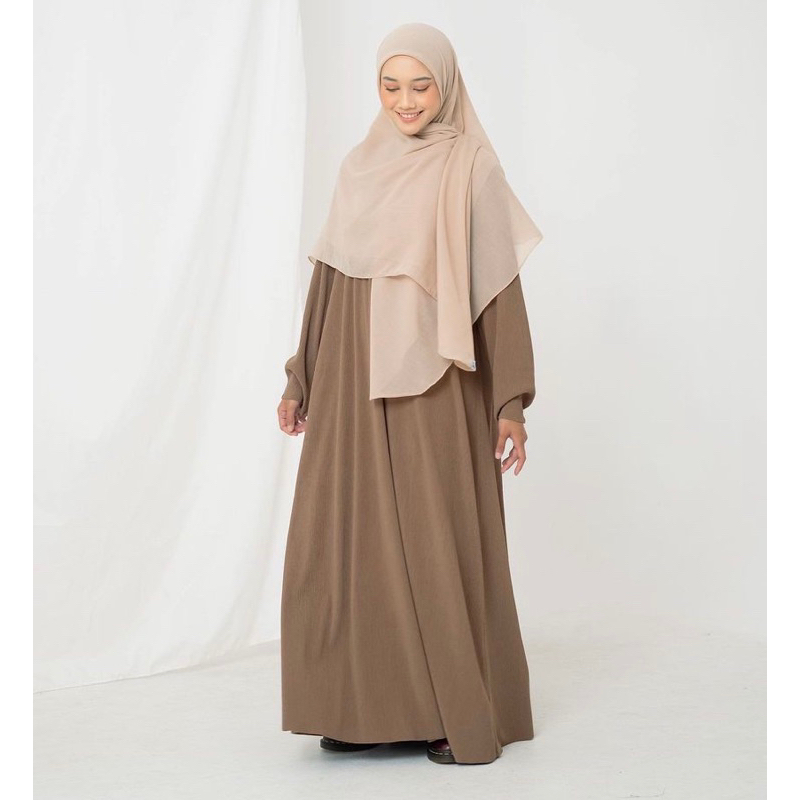 Aqsa Sunday Maxi Dress