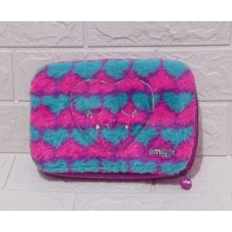 

Tempat pensil smiggle preloved