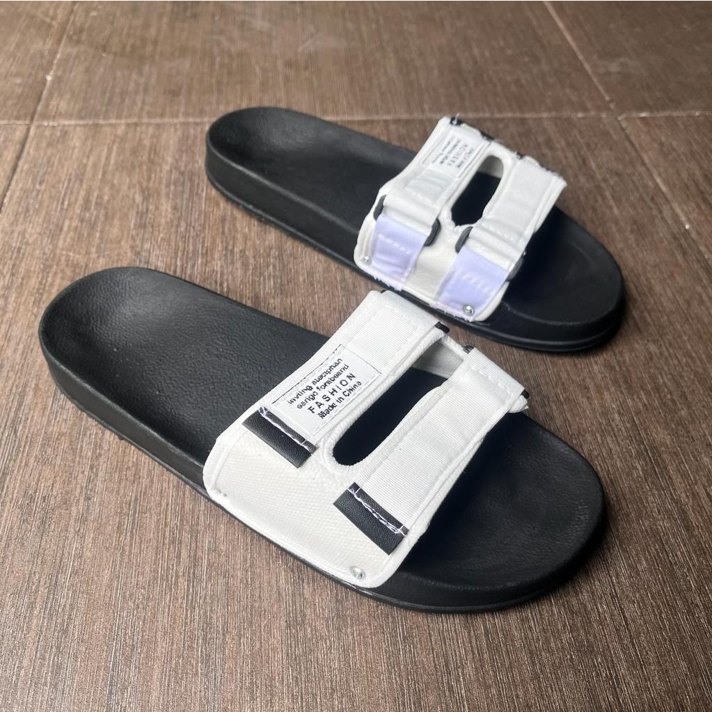 Sendal Slip On Casual Pria By Fashion Sandal Slop Sandal Kokop Murah Pria Wanita Kekinian (Unisex)-PUTIH clasiccal