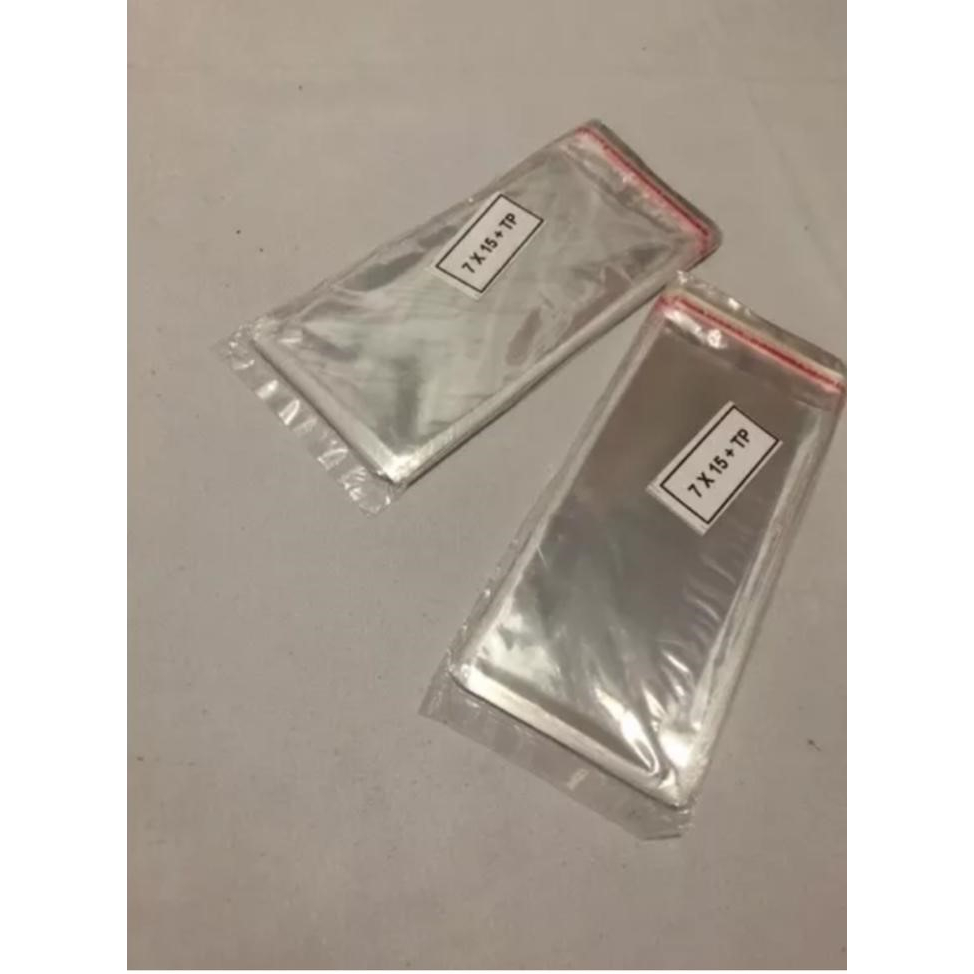 

PLASTIK BUNGKUS UANG