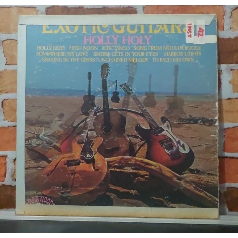 Vinyl Piringan Hitam 12 inch The Exotic Guitars-Holly Holy