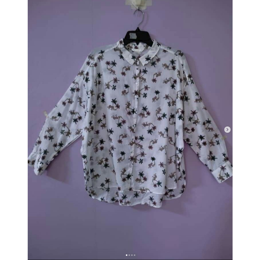 Kemeja Wanita Oversize Lengan Panjang Putih Motif PL