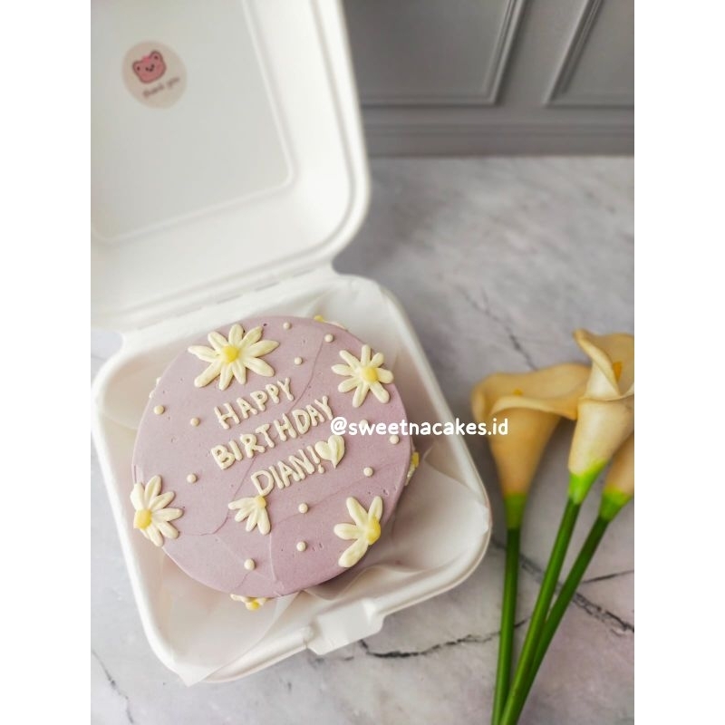 

Bento Cake Floral