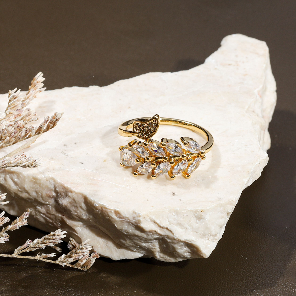 H Jewellery R02 Cincin Imitasi Anti Karat Lapis Emas 18K Wanita Leaves